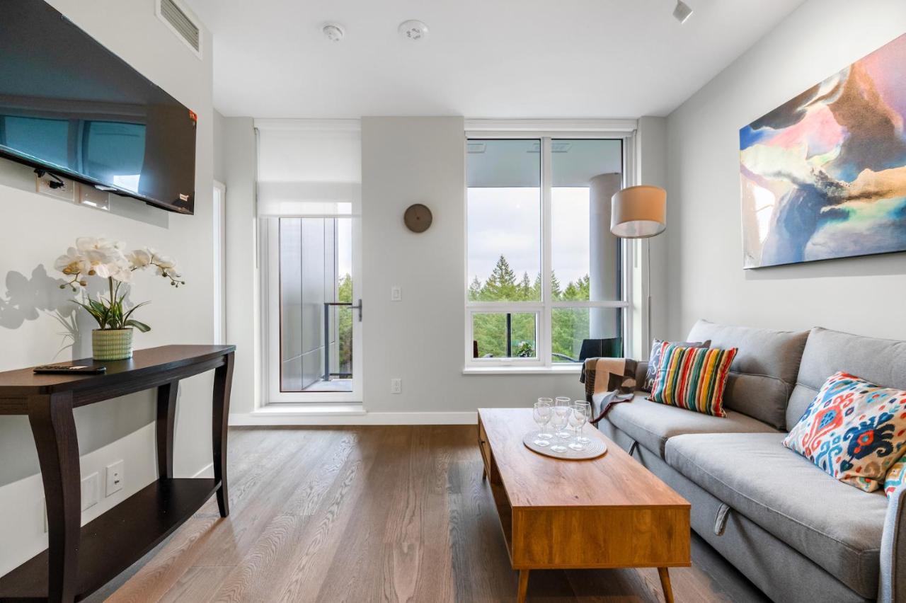 Modern Comfort At Ubc: 1Br Condo Near Campus 溫哥華 外观 照片