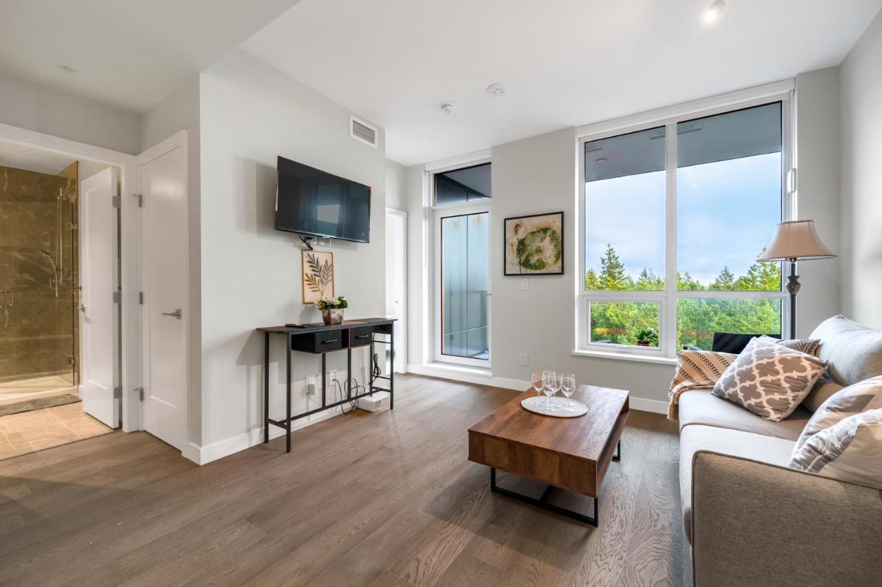Modern Comfort At Ubc: 1Br Condo Near Campus 溫哥華 外观 照片